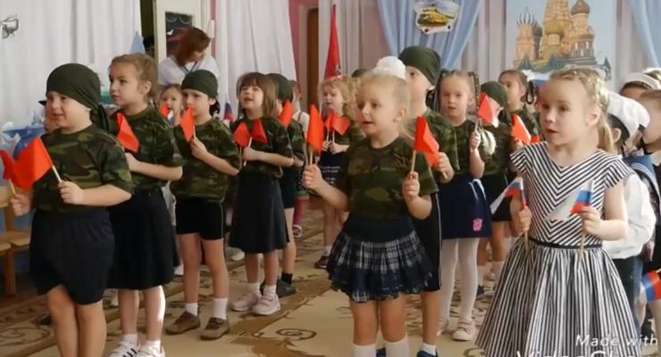 Ребенок в детсаде РФ: Вырасту и Донбассу послужу