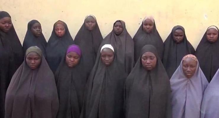 Боевики Боко Харам похитили более 110 школьниц в Нигерии