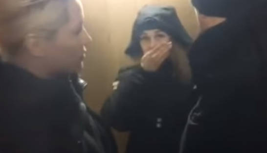 В полиции объяснили, зачем раздевали женщин на суде Януковича