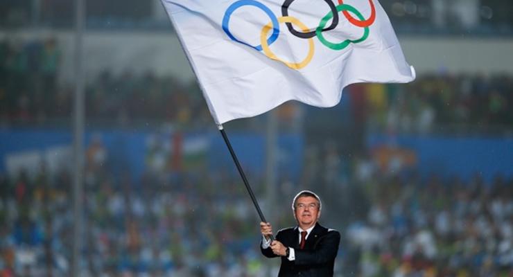 РФ не вернули флаг на церемонию закрытия Олимпиады