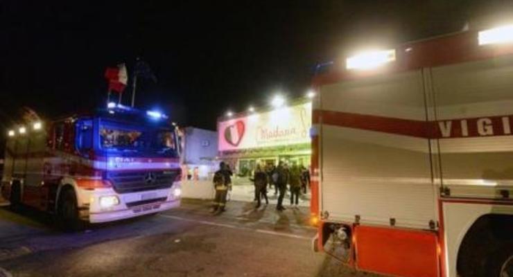 Пожар в ночном клубе Италии: 69 пострадавших