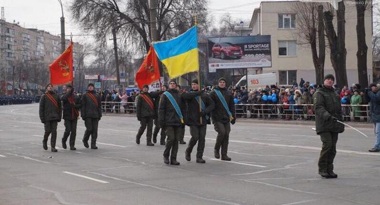 Из-за парада Нацгвардии с советскими флагами завели дело