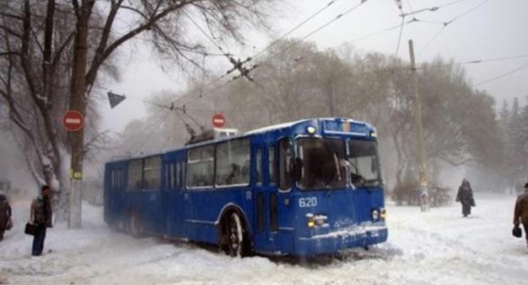 В Одессе в троллейбусе произошел взрыв печки и задымление