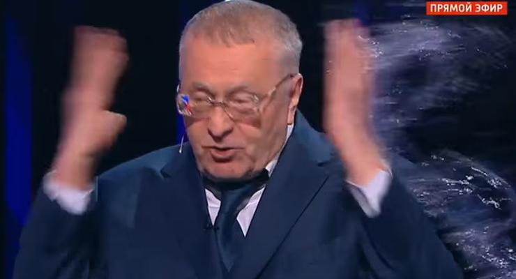 На дебатах Собчак облила Жириновского, он ее обматерил