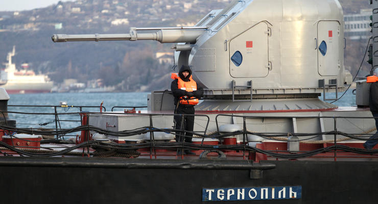 Корабли из Крыма примем только с полуостровом - Порошенко