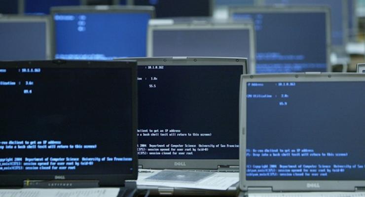 Российские хакеры атаковали серверы МИД и Минобороны Германии - СМИ