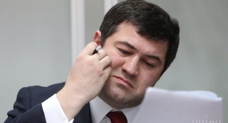 Насиров задекларировал шесть гривен доходов за год