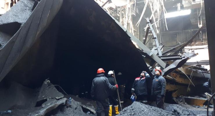 На заводе в Кривом Роге обрушилась крыша, погиб рабочий