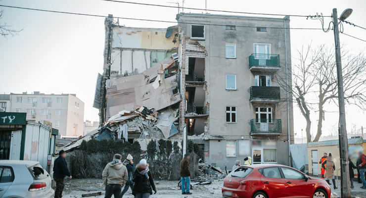 В Польше взорвался жилой дом: есть погибшие