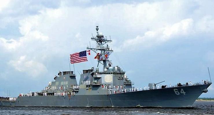 Последний эсминец США покинул Черное море