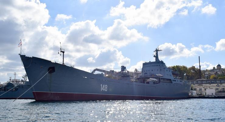 Военный корабль России вошел в Средиземное море