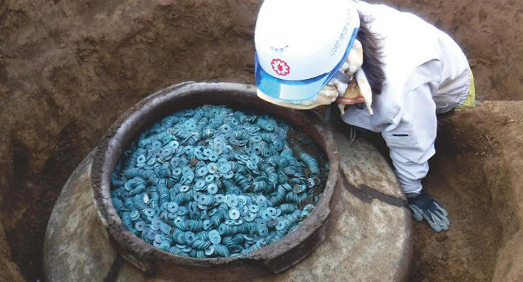 В Японии откопали крупнейший в истории страны клад