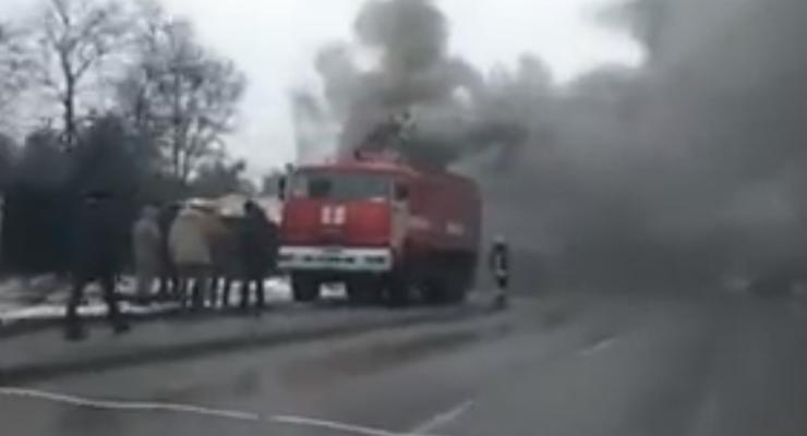 В Киеве на стройке возник пожар