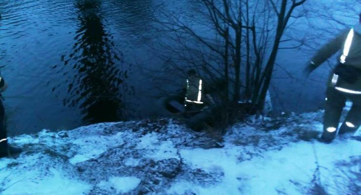 В Житомирской области женщина прыгнула с моста