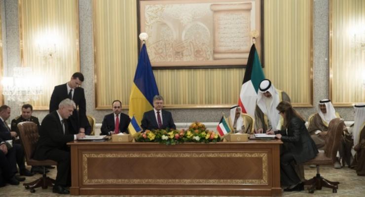 Порошенко в Кувейте договорился о поставках оружия