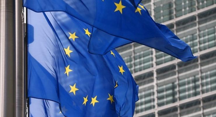 ЕС ввел санкции против четырех сирийцев по подозрению в химатаках
