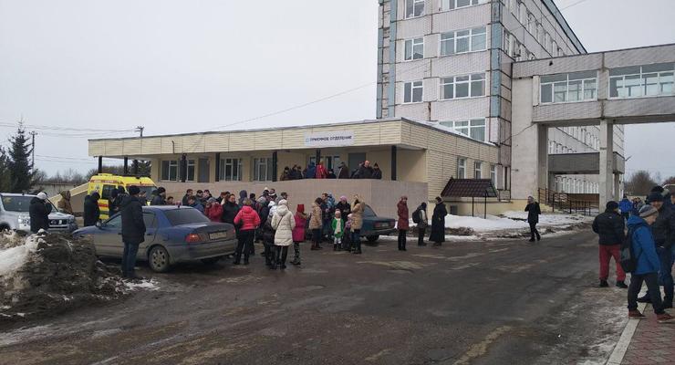 В российском Волоколамске массово травятся дети из-за сероводорода