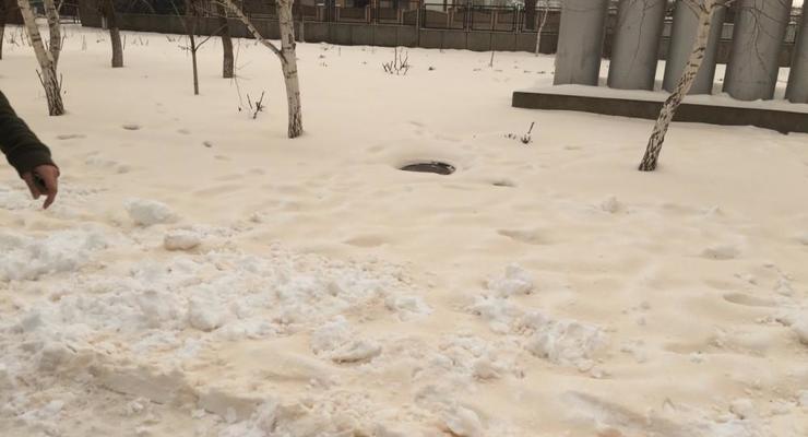 В Одесской области выпал "ржавый" снег