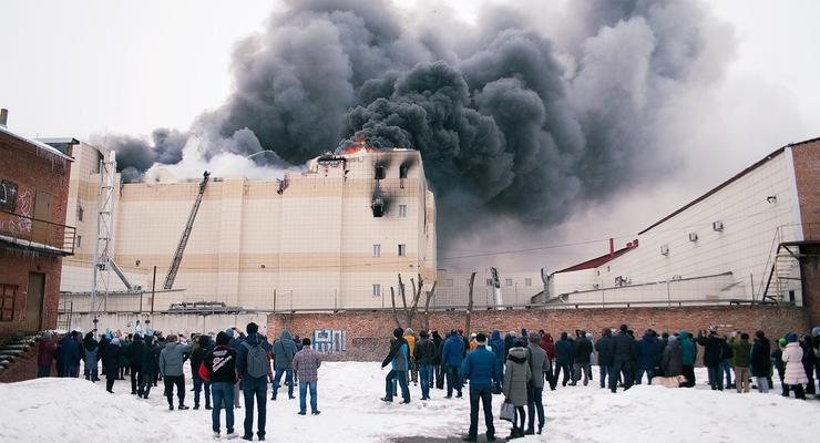СМИ сравнили фото ТРЦ в Кемерово до и после пожара