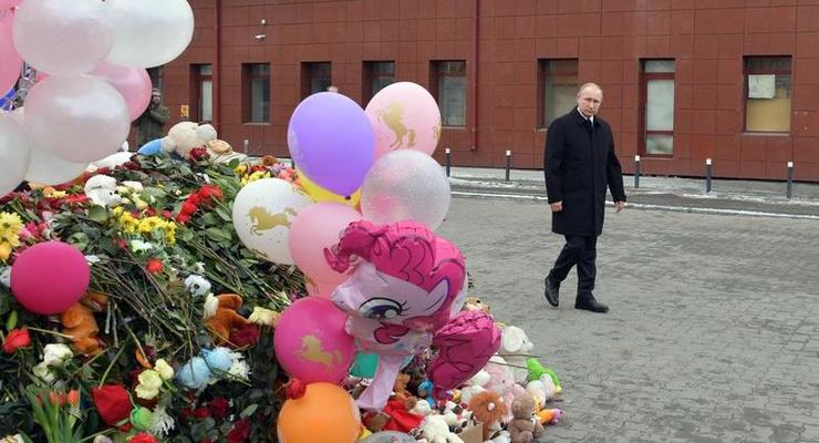 Путин встретился с митингующими в Кемерово