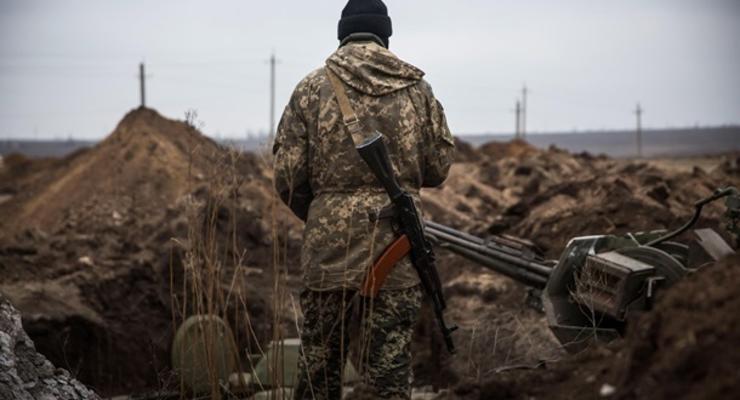 На Донбассе позиции ВСУ обстреляли 13 раз - штаб