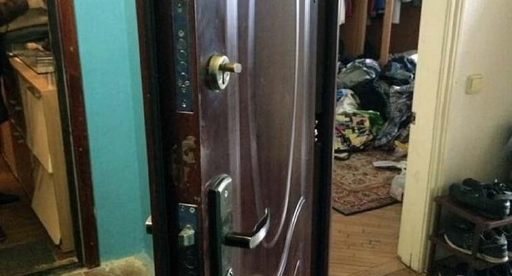 В Киеве полиция задержала квартирных воров с поличным