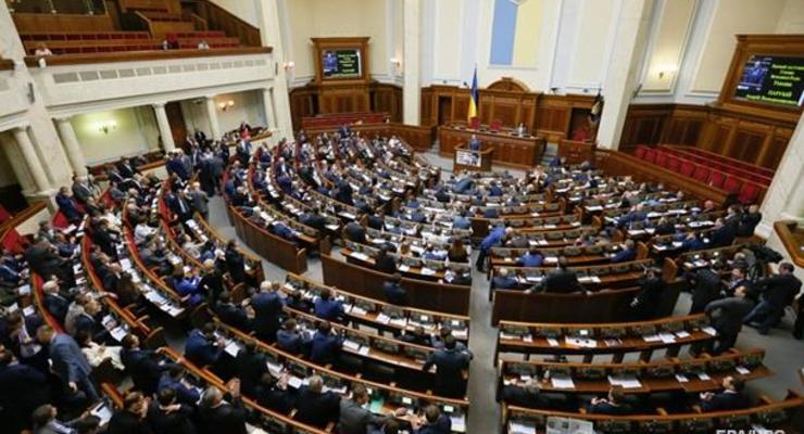 Рада не отменила декларации для антикоррупционеров
