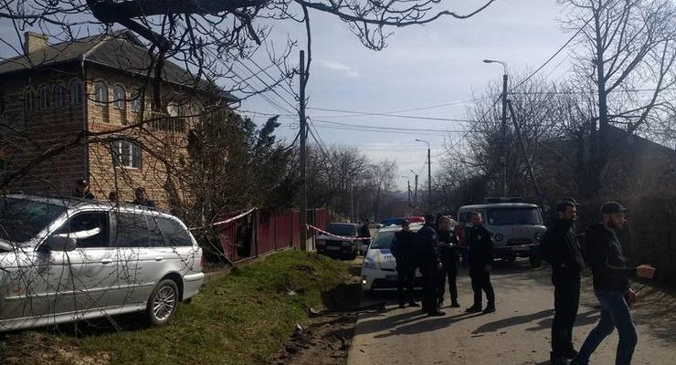 В Черновцах напали на полицейскую, оформлявшую ДТП