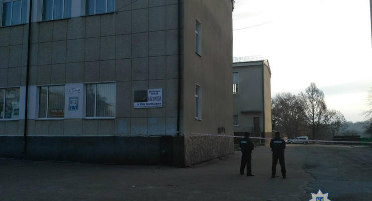 В Новоград-Волынском на улице стреляли в депутата