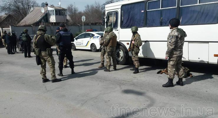 В Запорожье взрывы и стрельба: полиция провела учения
