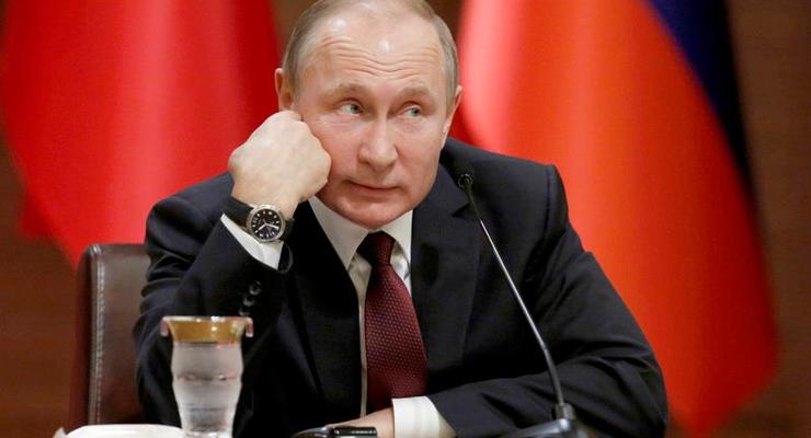 Путин заявил об уважении к границам соседних стран