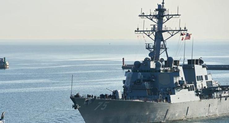 СМИ: Американский эсминец подошел к Сирии