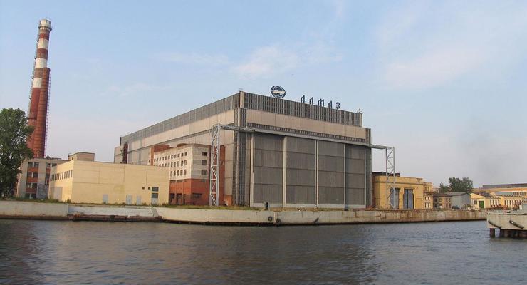 В РФ на судостроительном заводе произошел взрыв на корабле, есть жертвы