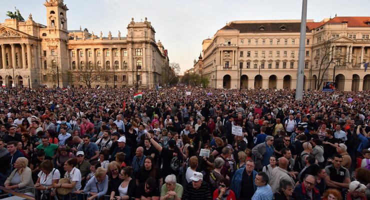 В Венгрии прошел митинг против итогов выборов