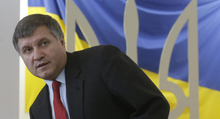 Аваков: Мир должен учиться у Украины бороться с РФ