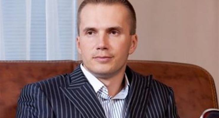 Суд снял арест с миллионов сына Януковича