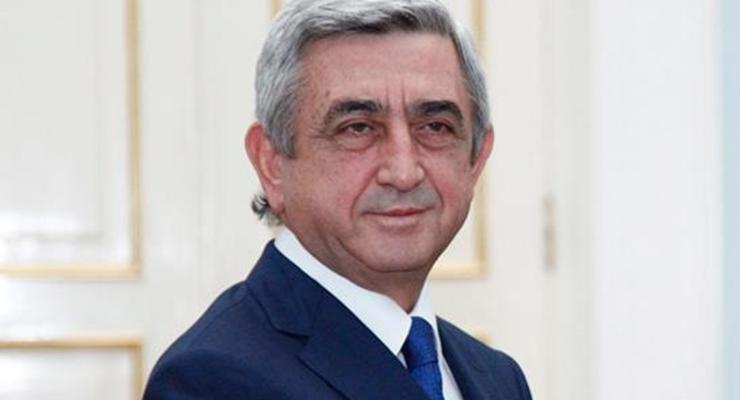Серж Саргсян избран премьером Армении вопреки протестам