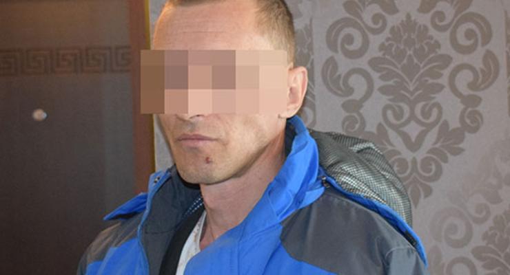 В Николаеве задержали мужчину за растление школьницы
