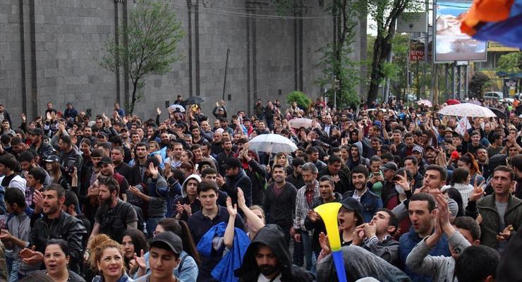 Протесты в Ереване: задержаны 183 человека