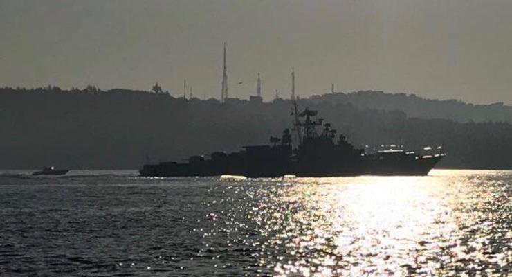 В Средиземное море вошли два боевых корабля России