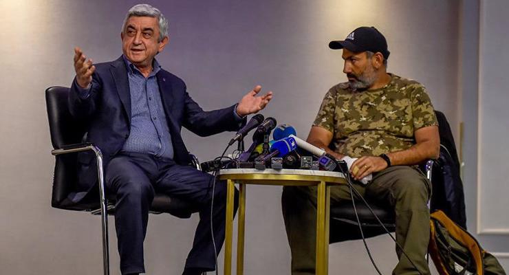 "Власть перешла народу“: переговоры в Армении провалились