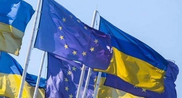 ЕК положительно оценивает изменения в Украине