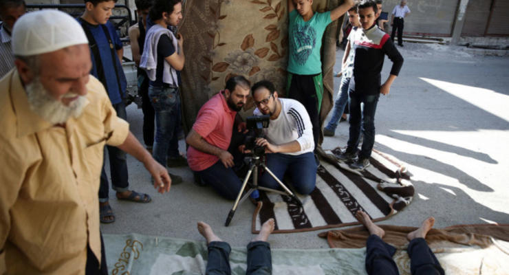 На РосТВ выдали съемки фильма за инсценировку химатаки в Сирии