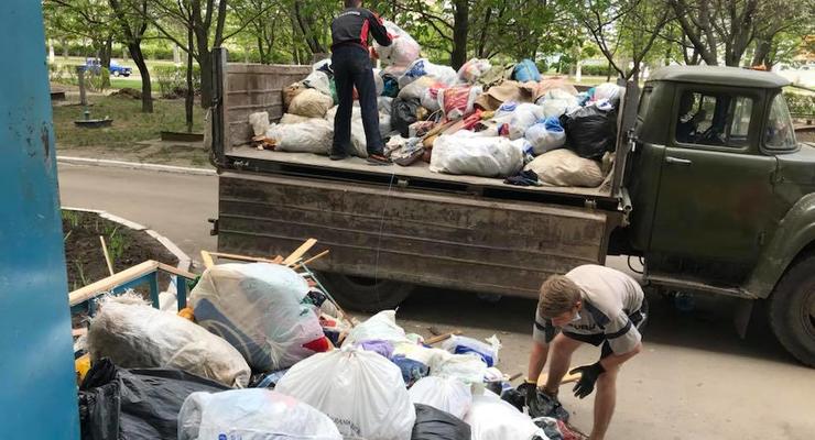 Шесть ЗИЛов мусора вывезли из квaртиры в Кропивницком
