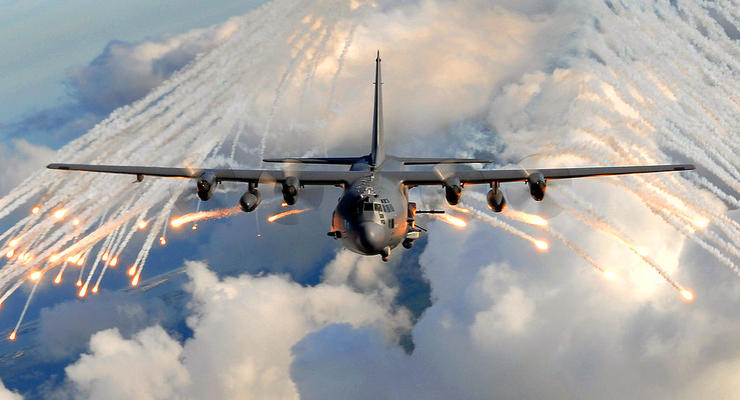 Противники глушат системы самолетов США в Сирии - Пентагон