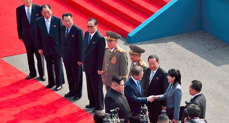 Япония и США поприветствовали межкорейский саммит
