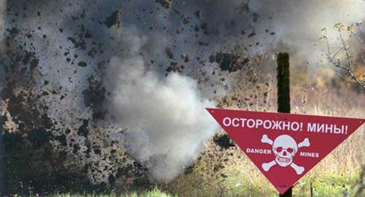 На Донбассе на взрывчатке подорвался гражданский