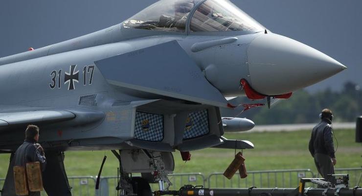 Большинство немецких истребителей Eurofighter не пригодны для полетов - СМИ
