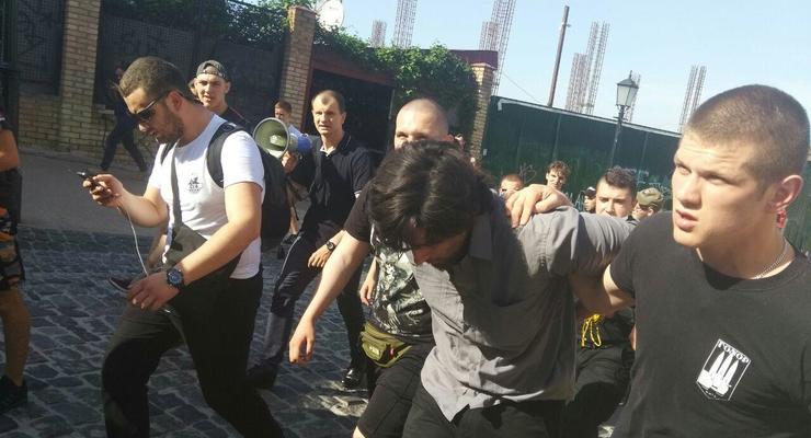 Националисты в Киеве поймали бразильского боевика