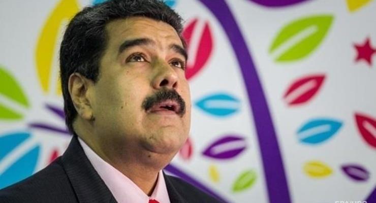 Мадуро изобразили на избирательном бюллетене десять раз
